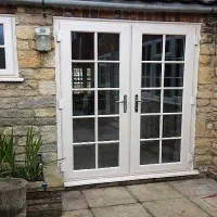 درب و پنجره پی وی سی