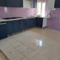 واحد 85 متری آسانسور روشن