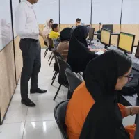استخدام کارمند ساده خانم
