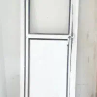 درب آلمینیومی سرویس