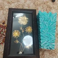 تابلو وگلدان