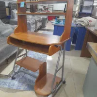 میز کامپیوتر چرخدار 'یامیز دانش آموزی کتابخانه دار