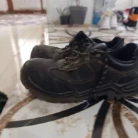 ی جفت کفش ایمنی در حد نو|کیف، کفش، کمربند|چوار, |دیوار