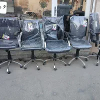 تعدادی صندلی گردون جکدار