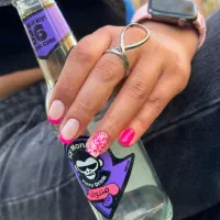 ترمیم ناخندست+لاکژل فقط ۴۹۰(لاکژل رایگانپا)|خدمات آرایشگری و زیبایی|تهران, هوانیروز|دیوار