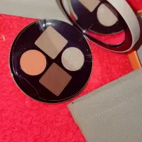 پالت سایه هرمس اصل|آرایشی، بهداشتی، درمانی|تهران, جماران (نیاوران)|دیوار