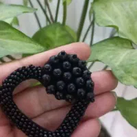 منجوق و ملیله مشکی