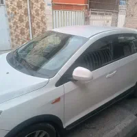 ام‌وی‌ام 315 هاچبک اسپرت لاکچری، مدل ۱۳۹۵