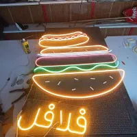 تابلو نئون پلکسی