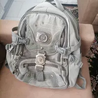 کوله پشتی برزنتی