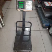 ترازو بدون علمک - باسکول تاشو - شارژی|فروشگاه و مغازه|کرج, جهانشهر|دیوار