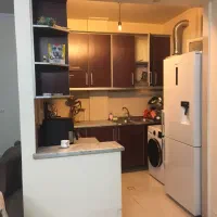 گلبرگ،صفایی،۵۴متر با پارکینگ غیر مزاحم،تخلیه