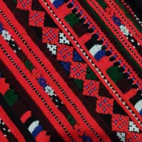 زی آستین شیرازه و پلیوار پر