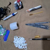 دستگاه تتوپیچی و قلم بلید و یسری لوازم میکرو