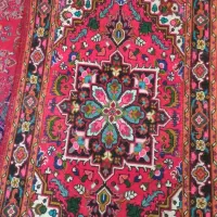 یک جفت فرش زرنی