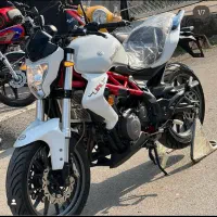 بنلی ۳۰۰ مدل ۹۶