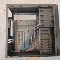 پوسته کیس سادیتا بدون هیچ خط و خشی|قطعات و لوازم جانبی رایانه|اصفهان, وحید|دیوار