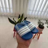 آدیداس اصل باپاخور خیلی ناز وخوشگل برای دختر و پسر