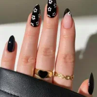 مدل کاشت ناخن ترمیم ناخن (ژل و پودر)کاور و ژلیش|خدمات آرایشگری و زیبایی|بوشهر, |دیوار