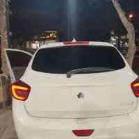 چراغ خطر تیبا2 طرح207|قطعات یدکی و لوازم جانبی|شیراز, نصر|دیوار