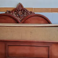 تخت دونفره با تشک رویال