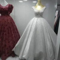 فروش تمامی لوازم مزون زاهدان