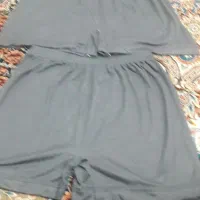 شرت پاچه دار۳ایکس کسی برام خریده رنگش دوست ندارم
