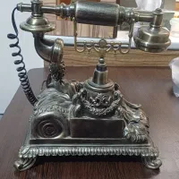 تلفن سلطنتی تزیینی