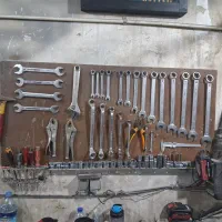 به یک کارگر فنی جهت کار در شرکت تولیدی نیازمندیم