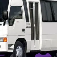 راننده سرویس مینی بوس با هیوندا