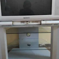 فروش تلویزیون توشیبا با میز تلویزیون