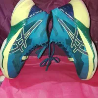 کفش والیبال اسیکس وسالنی نایک