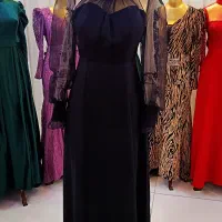 فروشنده خانم