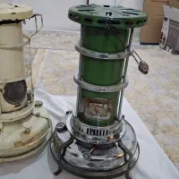 چراغ نفتی و چهار پایه وقفسه  ودیگ زود پز قدیمی