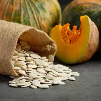 تخمه کدو و افتابگردان