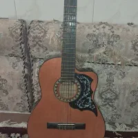 گیتار AK20