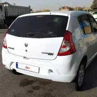 ساندرو اتوماتیک/مدل ۹۵ /کم کارکرد /بی رنگ / تمیز|خودرو سواری و وانت|تهران, تهران‌نو|دیوار