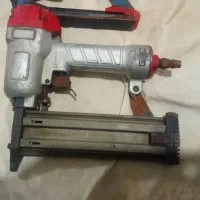 میخکوب ومنگنه کوب