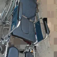 ویلچرتخت شوحمام توالت.