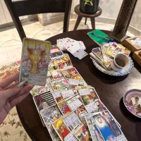 فال تضمینی ورق تاروت قهوه