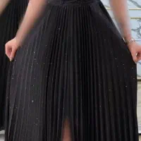 فروش و کرایه انواع لباس مجلسی وعقدی