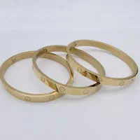 دستبند گمشده طلا
