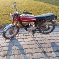 موتور سیکلت کاوازاکی ۱۰۰