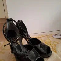 دو عدد کفش مجلسی