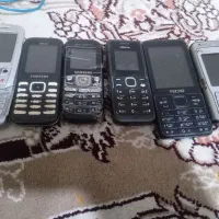 چندعدد گوشی ساده و رم خورسامسونگ ونوکیا اصل فروشی