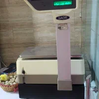 ترازو لیبل زن