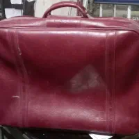 چمدان قدیمی کاملا سالم|کیف، کفش، کمربند|شیروان (خراسان), |دیوار