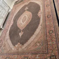 فرش طرح ماهی کاخ ۱۰۵۰شانه نو نو نه متری