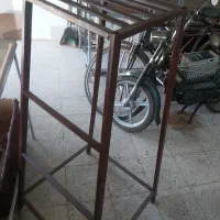 چهارپایه اهنی