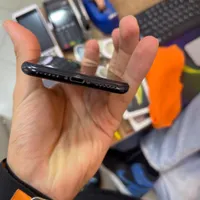 اپل ایفون iphone se 2020 حافظه ۱۲۸ گیگ|موبایل|تهران, صادقیه|دیوار